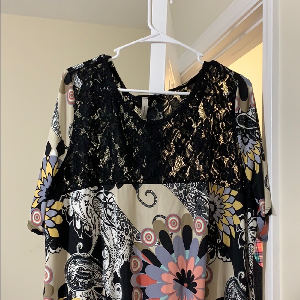 Blouse - Picture 2 of 7